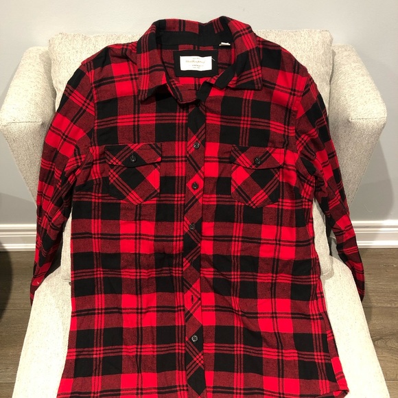 Black & Red Flannel - Picture 2 of 2
